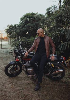 ROYAL ENFIELD INTERCEPTOR ROYAL ENFIELD INTERCEPTOR